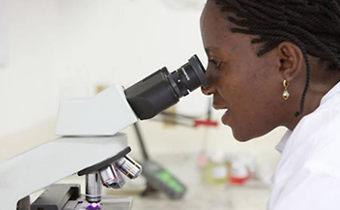 Muhwava, de la CEA, exhorte l’Afrique à investir dans sa jeunesse