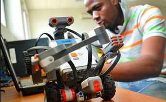 La CEA encourage l’entreprenariat des jeunes au Cameroun