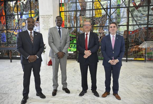 Africa Hall Re-inauguration Side Event - Recognition of voluntary contributions: Government of Portugal