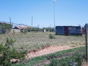 Who has the right to own land in Africa? 