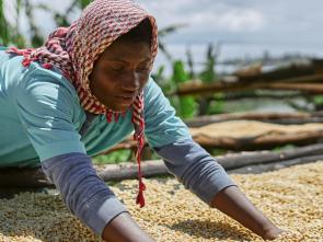 “Don’t just pity us. Invest in us” - New initiative to empower Uganda’s women migrant returnees