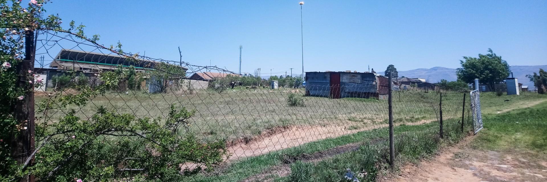 Who has the right to own land in Africa? 