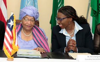 ECA Chief congratulates Ellen Johnson Sirleaf on winning African leadership prize